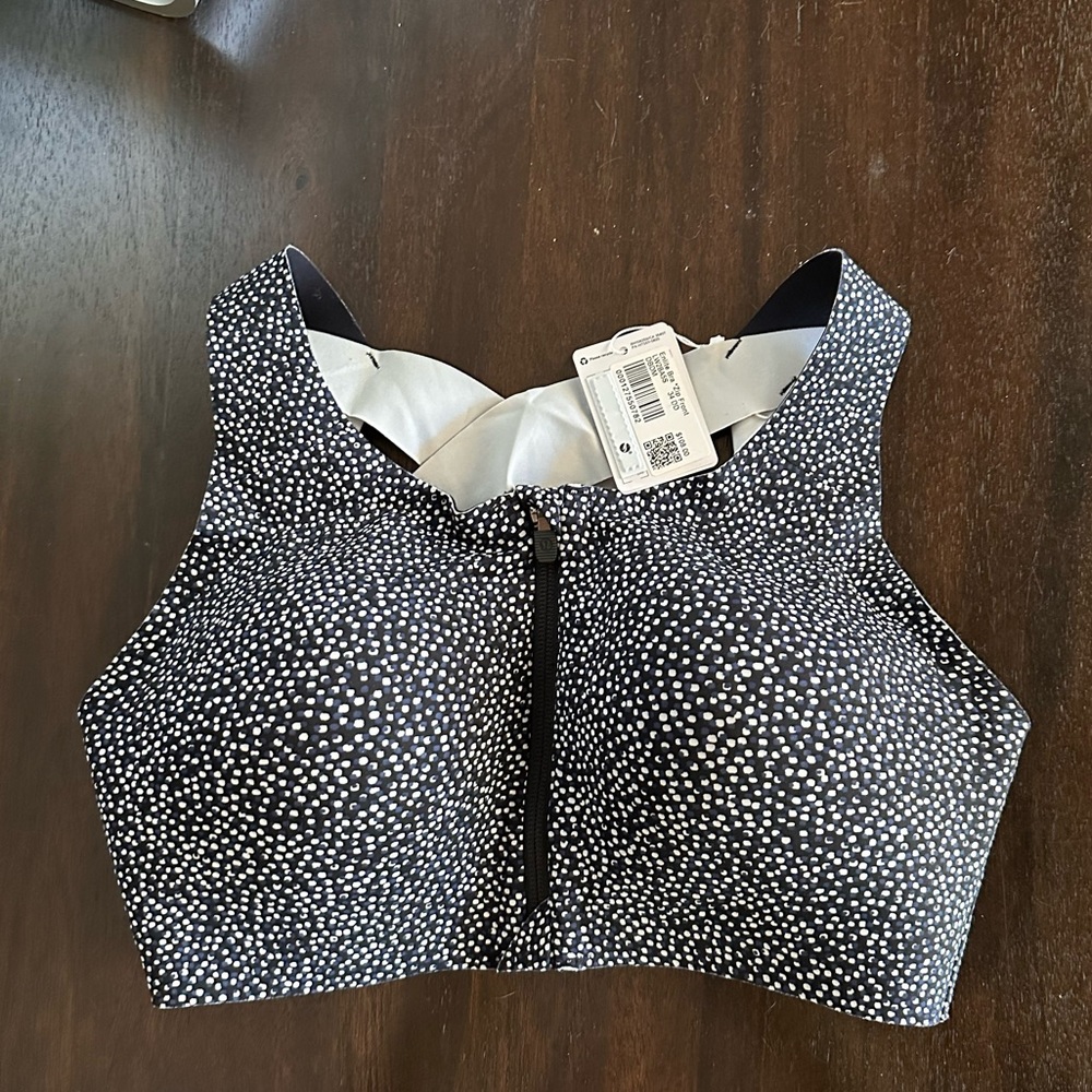 Lululemon enlite bra front zip 34DD NWT black white dots